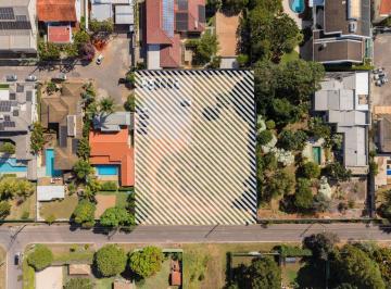 Terreno · 1320m² · O arquiteto vai gostar deste terreno antes mesmo de você.