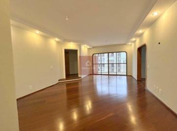 Apartamento · 157m² · 3 Quartos · 2 Vagas · Apartamento para venda em Moema com 157 metros em excelente localização