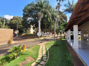 Apartamento · 54m² · 2 Quartos · 1 Vaga · Apartamento com 2 quartos sendo 1 suíte disponível para locação no bairro Jardim Patrícia em Uberlân