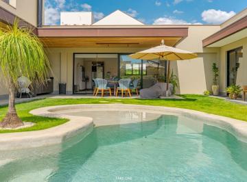 Casa · 330m² · 3 Quartos · 6 Vagas · Casa de Condomínio para venda em Portal Japy Golf Club de 330.00m² com 3 Quartos, 2 Suites e 6 Garag