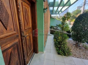 Casa · 250m² · 3 Quartos · 6 Vagas · Casa para venda em Chácara Urbana de 250.00m² com 3 Quartos, 1 Suite e 6 Garagens