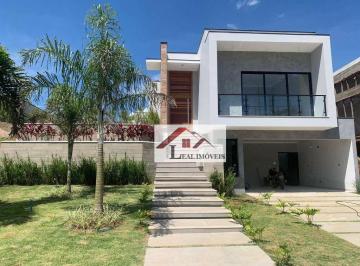 Casa · 196m² · 3 Quartos · 2 Vagas · Casa de Condomínio para venda em Porangaba de 196.00m² com 3 Quartos, 3 Suites e 2 Garagens