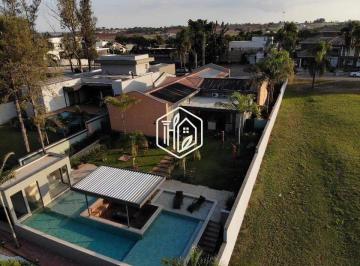 Casa · 457m² · 4 Quartos · 4 Vagas · Casa para venda em Parque Reserva Fazenda Imperial de 457.00m² com 4 Quartos, 4 Suites e 4 Garagens