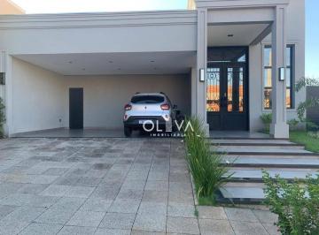 Casa · 251m² · 3 Quartos · 4 Vagas · Casa de Condomínio para venda em Recanto Do Lago de 251.00m² com 3 Quartos, 3 Suites e 4 Garagens