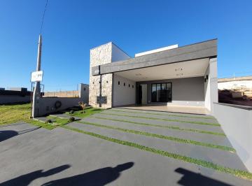 Casa · 180m² · 3 Quartos · 2 Vagas · Casa para venda em Lívia Iii de 180.00m² com 3 Quartos, 3 Suites e 2 Garagens
