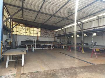 Comercial · 475m² · 5 Vagas · Galpão / Depósito / Armazém para venda em Bairro Do Poste de 475.00m² com 5 Garagens