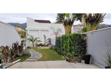 Casa · 250m² · 3 Quartos · Sobrado para venda em Vila Suissa de 250.00m² com 3 Quartos e 1 Suite
