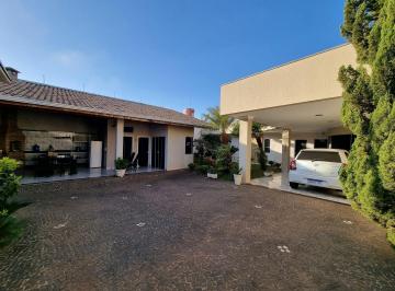 Casa · 247m² · 3 Quartos · 5 Vagas · Casa para venda em Nova Americana de 247.00m² com 3 Quartos, 1 Suite e 5 Garagens