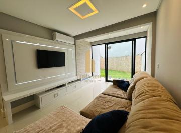 Apartamento · 103m² · 2 Quartos · 2 Vagas · Apto com Terraço Gramado para Locação Anual na Praia dos Amores em BC/SC