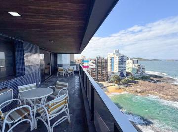 Apartamento · 300m² · 4 Quartos · 2 Vagas · Apartamento de 4 quartos sendo 2 suítes, de frente para o mar no Centro de Guarapari/ES