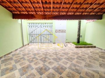 Casa · 98m² · 2 Quartos · 2 Vagas · Espaçosa Casa com Piscina e Suíte à Venda em Itaóca, Mongaguá