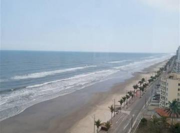 Apartamento · 81m² · 2 Quartos · 1 Vaga · Apartamento Frente Mar- Mobiliado de 02 dormitórios sendo 01 súite- Bairro Atlantica-Mongaguá