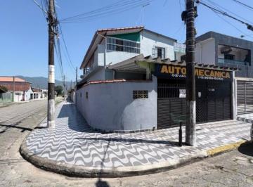 Casa · 180m² · 4 Quartos · 5 Vagas · Excelente sobrado de esquina, espaçoso, ideal para família grande ou até mesmo para quem deseja divi