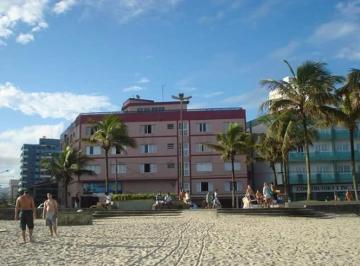 Apartamento · 34m² · 1 Quarto · 1 Vaga · Oportunidade pé na areia Ocian PG