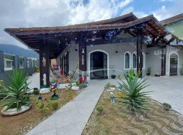 Casa · 250m² · 4 Quartos · 4 Vagas · EXCELENETE CASA DE 4 DORMITÓRIOS COM PISCINA NO BAIRRO FLÓRIDA!