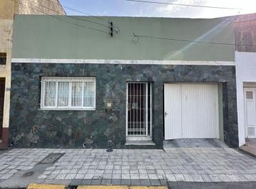 4941_iS1v3W9uF73_49416a1d7ce856740.jpg · Imoveis - no Centro