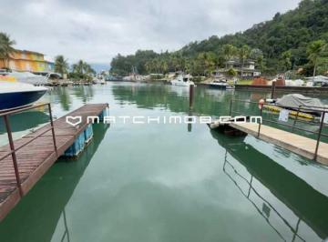 Casa · 145m² · 3 Quartos · 1 Vaga · Casa com vaga de barco no Condomínio Portogalo - Angra dos Reis