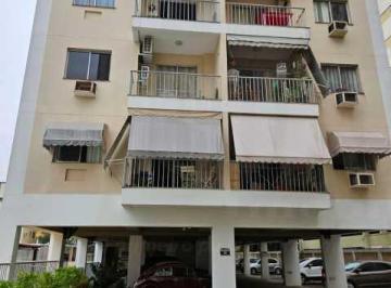 Apartamento · 64m² · 2 Quartos · 1 Vaga · Apartamento : Padrão / Residencial / Praça Seca