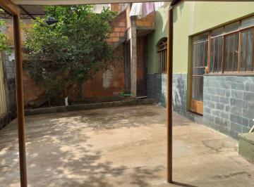imovel_22799_232877.jpg · Excelente casa para locação no bairro Rochedo, Conselheiro Lafaiete!