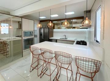 Casa · 250m² · 4 Quartos · 5 Vagas · Casa de Condomínio para venda em Jardim Ermida I de 250.00m² com 4 Quartos, 4 Suites e 5 Garagens