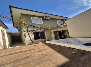 Casa · 150m² · 3 Quartos · 3 Vagas · Casa de Condomínio para venda em Jardim Ermida I de 150.00m² com 3 Quartos, 1 Suite e 3 Garagens