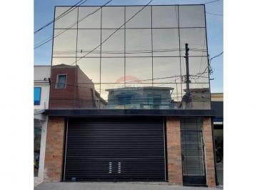Comercial · 200m² · 2 Vagas · Galpão / Depósito / Armazém para alugar em Jardim Petrópolis de 200.00m² com 2 Garagens
