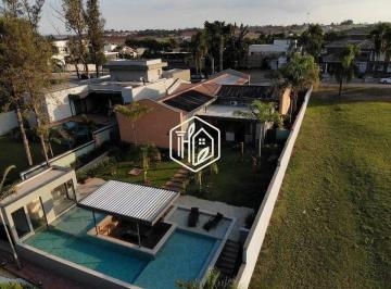 Casa · 457m² · 4 Quartos · 4 Vagas · Casa para venda em Parque Reserva Fazenda Imperial de 457.00m² com 4 Quartos, 4 Suites e 4 Garagens