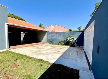Casa · 182m² · 3 Quartos · 5 Vagas · Casa para venda em Brodowski de 182.00m² com 3 Quartos, 1 Suite e 5 Garagens