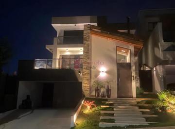 Casa · 330m² · 4 Quartos · 4 Vagas · Casa para venda em Loteamento Brisas Do Lago de 330.00m² com 4 Quartos, 2 Suites e 4 Garagens