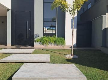 Casa · 234m² · 3 Quartos · 3 Vagas · Casa para venda em Condominio Moinho Vermelho de 234.00m² com 3 Quartos, 3 Suites e 3 Garagens