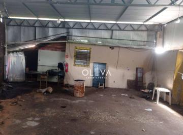 Comercial · 205m² · 3 Vagas · Galpão / Depósito / Armazém para venda em Jardim Das Oliveiras de 205.00m² com 3 Garagens