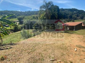 Rural · 121000m² · 4 Quartos · 3 Vagas · Fazenda / Sítio para venda em Santa Luzia Rural de 121000.00m² com 4 Quartos e 3 Garagens