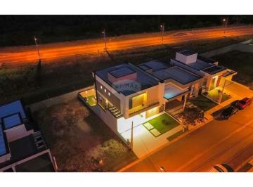 Casa · 317m² · 4 Quartos · 4 Vagas · Casa para venda em Jardim Primavera de 317.00m² com 4 Quartos, 3 Suites e 4 Garagens