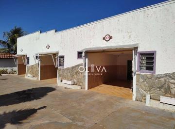 Casa · 1100m² · 26 Quartos · 26 Vagas · Casa para venda em Zona Rural de 1100.00m² com 26 Quartos, 8 Suites e 26 Garagens