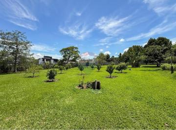 Terreno · 33000m² · 15 Quartos · 32 Vagas · Chácara para venda em Ipanema Das Pedras de 33000.00m² com 15 Quartos, 11 Suites e 32 Garagens