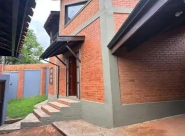 Casa · 303m² · 3 Quartos · Casa para venda e aluguel em Santa Rosa de 303.00m² com 3 Quartos e 1 Suite