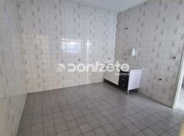 Casa · 100m² · 1 Quarto · 1 Vaga · Casa para aluguel na Vila Alzira (Santo André) com 1 quarto, 1 vaga e área de serviço