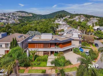 cxvuca2ytfhmtfizdywzdji_md · Residencial Gênesis I, Santana de Paranaíba/SP à Venda Casa 500 m2
