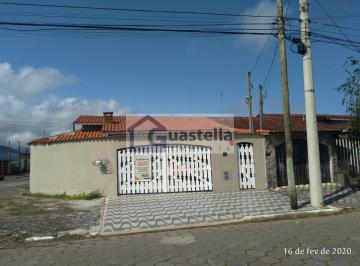 Casa · 88m² · 2 Quartos · 3 Vagas · Casa Térrea em Mongaguá com 2 Dormitórios e 88m²