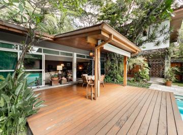 fb343fd2-30a5-483a-bcf6-7afcd4f36c5d · Deslumbrante casa para venda em Cidade Jardim com 4 quartos, sendo 1 suíte, 490m²