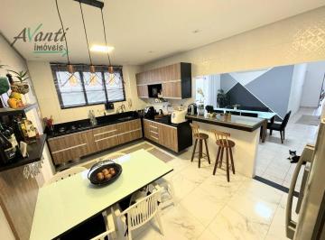 9c94e52bbeded0a3a7371753485d64a3daee8e8d · Apartamento Vista Mar com 162m² – 3 Dorms (1 Suíte) ao lado do VLT Pinheiro Machado