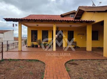 e347c49fd0a895a0ba3ca030f435e109354047ad · Casa com 3 dormitórios à venda, 240 m² por R$ 1.250.000,00 - Santa Mônica - Londrina/PR