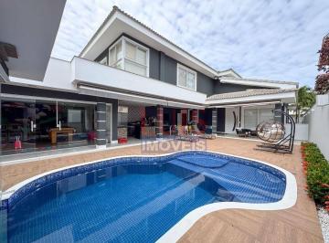 ae18226b83a44e3bbdf53d94aab4fca37c96554c · Casa com 5 dormitórios à venda, 400 m² por R$ 4.600.000,00 - Piratininga - Niterói/RJ