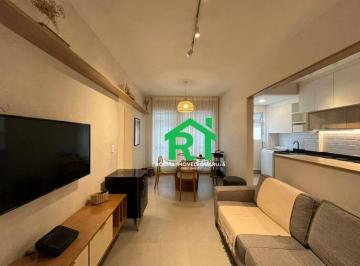 8d5c8780e9050a551270654f57418c6608301c8e · Apartamento Reformado, com 1 quarto e 1 vaga à venda em Pitangueiras, Guarujá