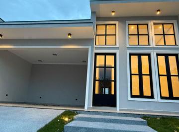 Casa de 3 quartos, Porto Feliz · Casa Térrea de Alto Padrão com 3 Dormitórios, Pé-Direito Duplo, Piscina e Espaço Gourmet