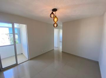 Apartamento de 2 quartos, Brasília · Jardins Mangueiral – Apartamento 02 quartos – 3° andar, armários, janelas já trocadas para blindex