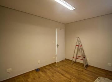 Comercial · 46m² · Sala comercial na Rua Marconi, N. 48 - Salão 32 • 46 m²
