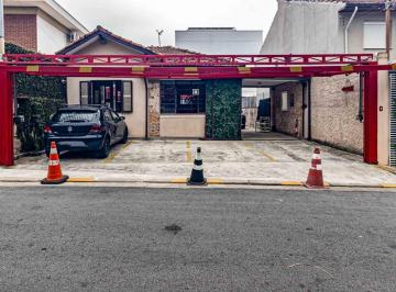 Comercial · 210m² · 9 Vagas · Casa comercial na Rua Despraiado, N. 168 • 210 m²
