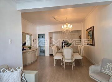 Apartamento de 3 quartos, Florianópolis · Apartamento Mobiliado de 3 Dormitórios com Excelente Acabamento e 1 vaga no Centro de Florianópolis