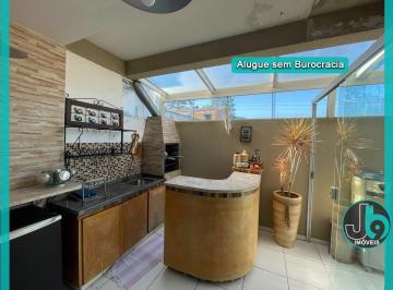 Foto 01 · Sobrado Semimobiliado para Alugar no Bairro Uberaba 143m² com 3 quartos, 1 suíte com closet e hidro,